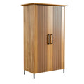 **Moderne Houten Kast met Lamelstructuur en Zwarte Handgrepen**